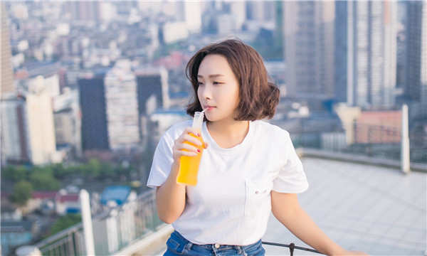 泸西关于试管代生助孕多少钱的详尽分析与指导